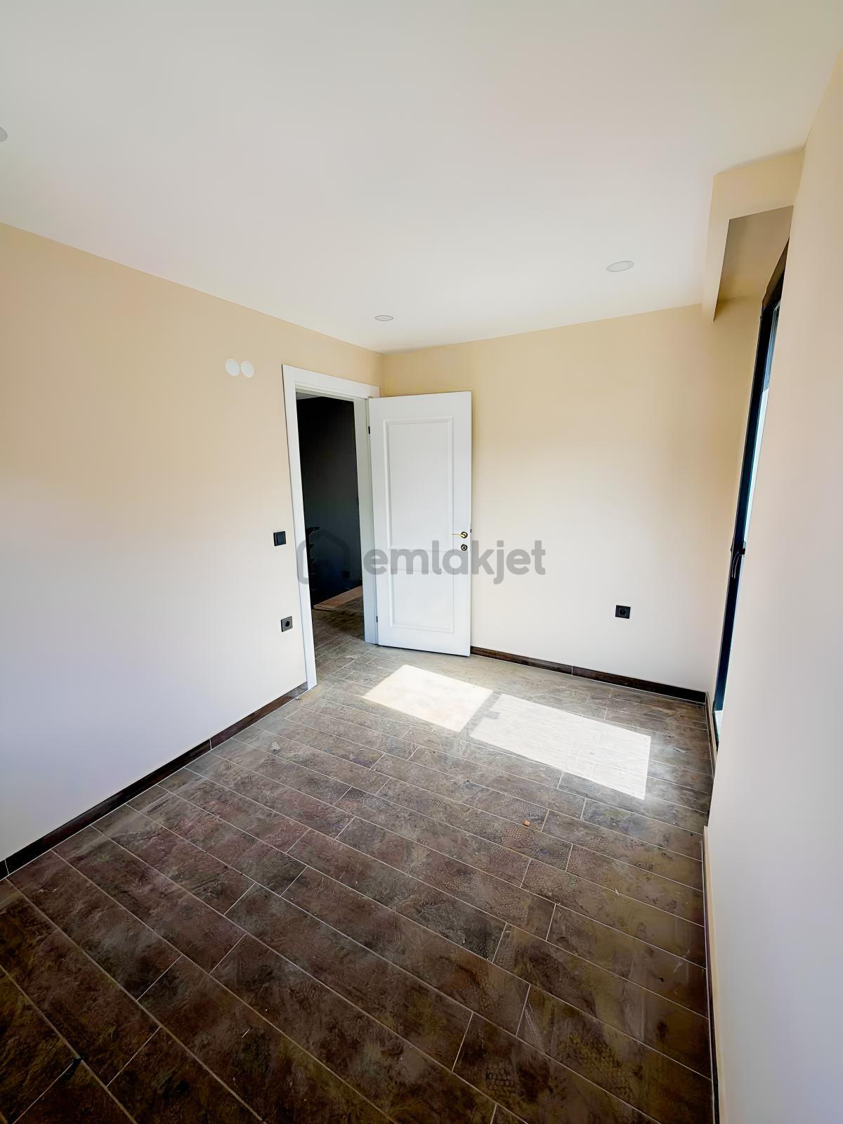 Hsn Emlak'tan Güzelçamlı'da Sıfır Satılık Villa - 16