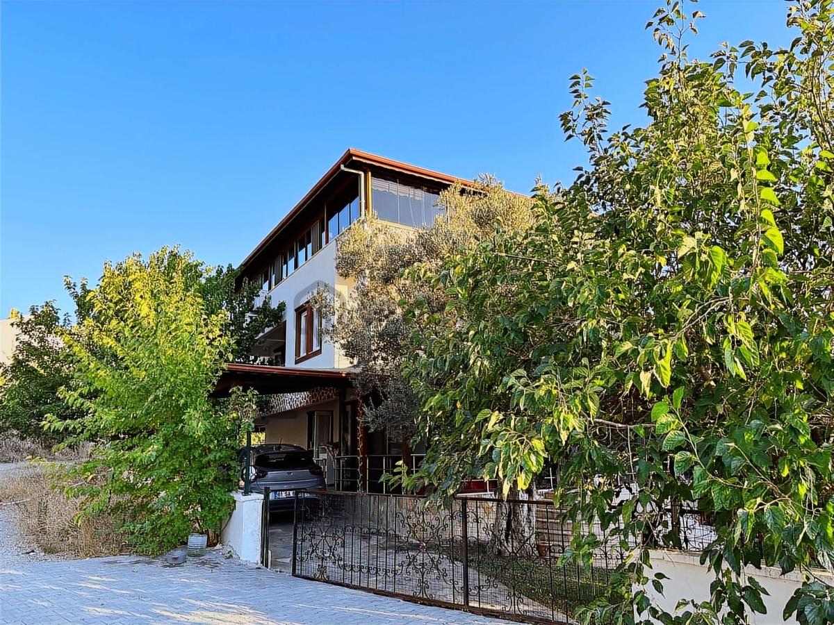 Balıkesir Gömeç Karaağaç'da Kiralık İşyeri Villa - 12