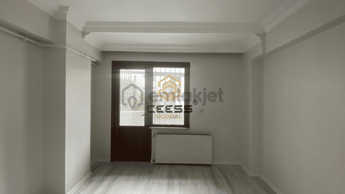 Beyoğlu Sütlücede Balkonlu, Ferah Ve Masrafsız Kiralık 2+1 - 9