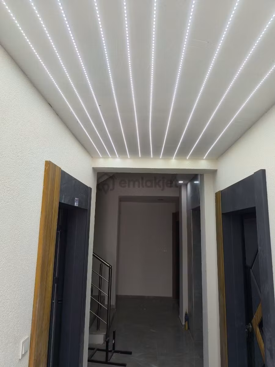 Hsn Emlaktan Güzelçamlı Da Sıfır 2+1 Daire - 34