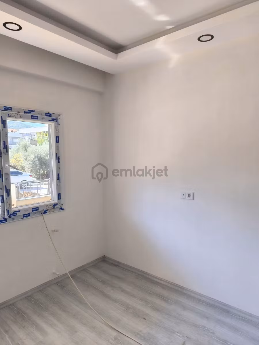 Hsn Emlaktan Güzelçamlı Da Sıfır 2+1 Daire - 24