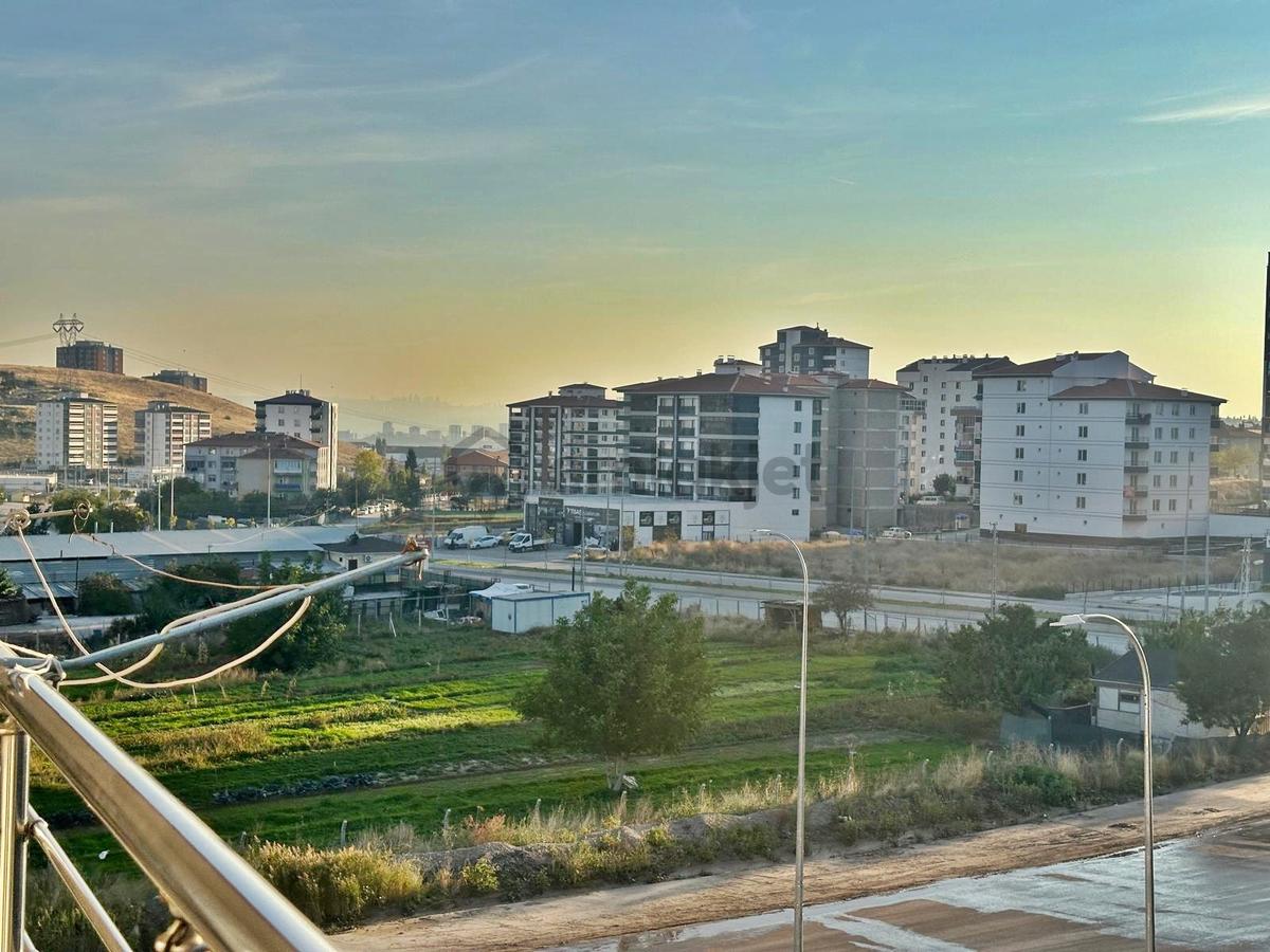 Rota'dan Mükemmel Bulvar Yakını Teras Balkonlu Asansörlü 3+1 - 22