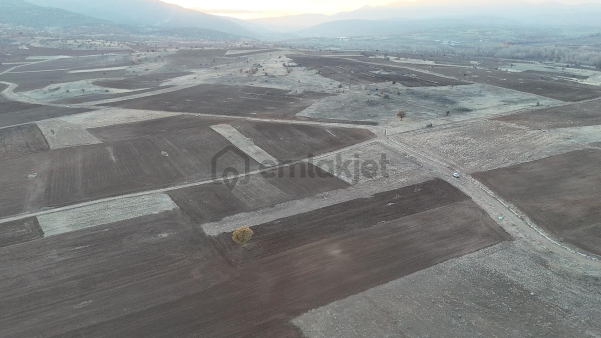 Akören Tülce'de Satılık 4954 M² Doğa Manzaralı Tarla - 11