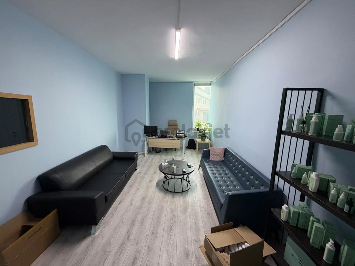 Sultanbeyli Merkezde 300 M² Asansörlü Kiralık İmalathane - 18