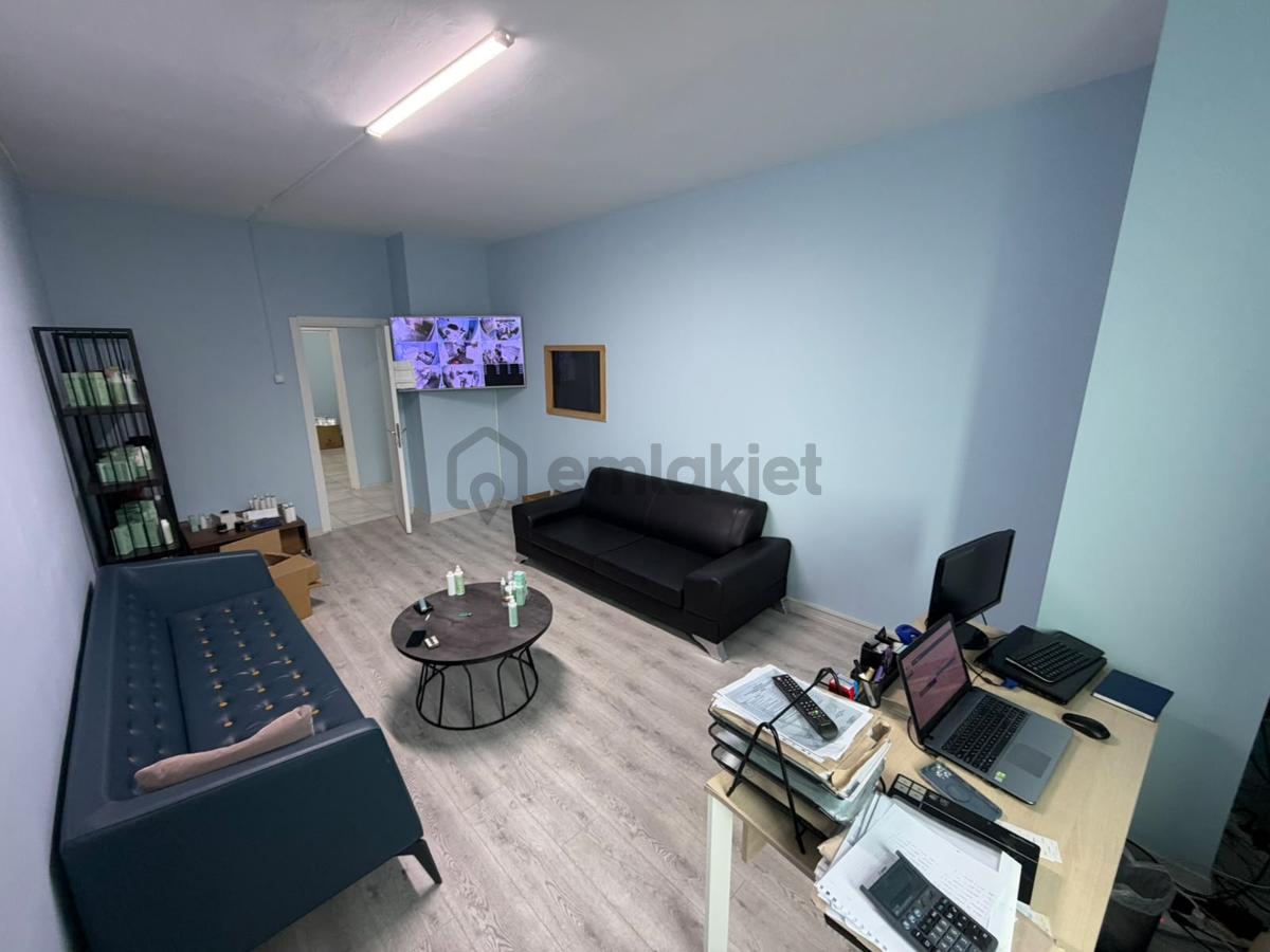 Sultanbeyli Merkezde 300 M² Asansörlü Kiralık İmalathane - 17