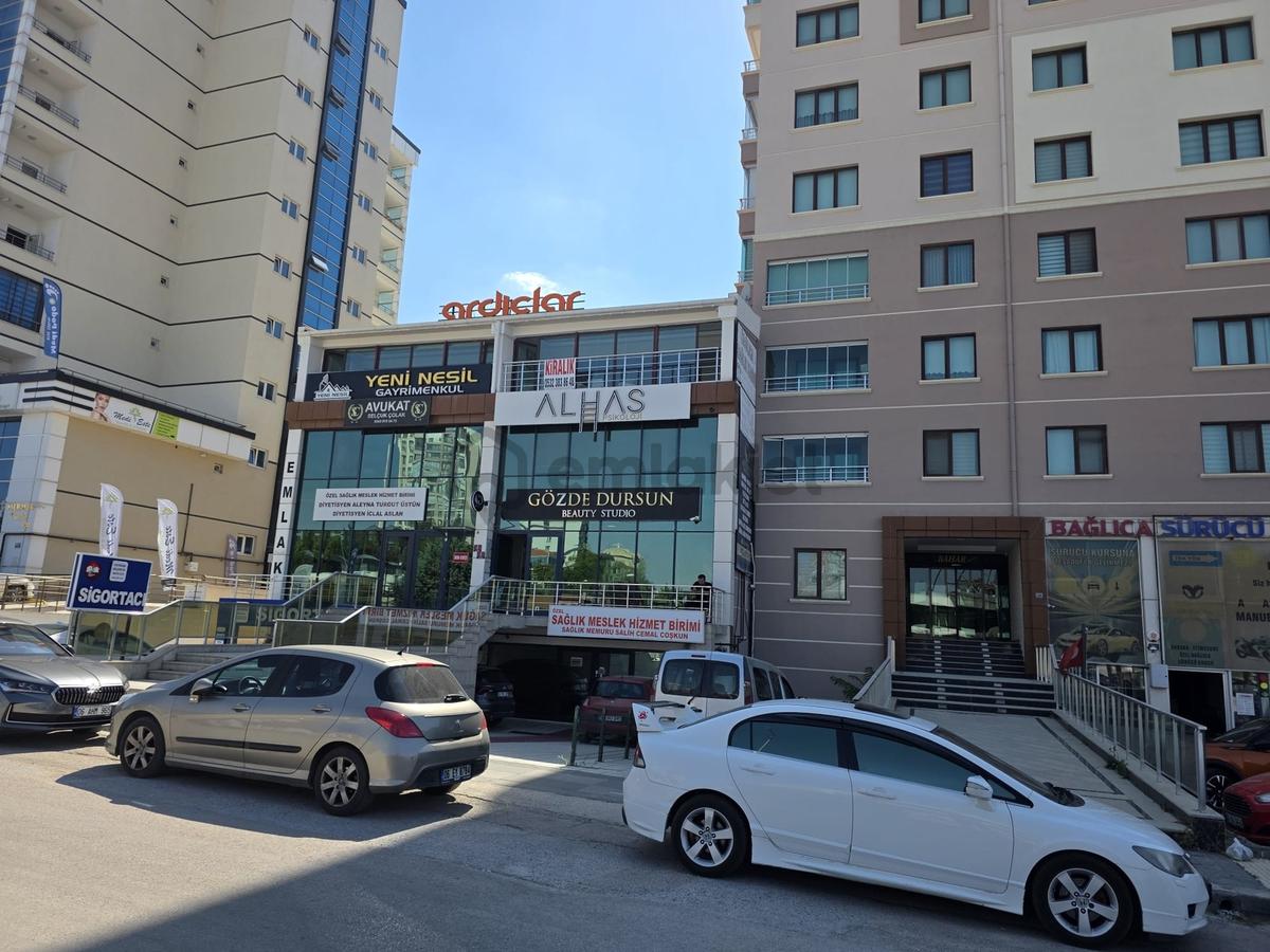 Biens'ten Bağlıca Merkezde Kiralık Ofis - 5