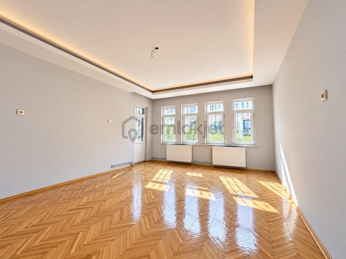 Sıtmapınarında Kiralık 3+1 Daire - 12