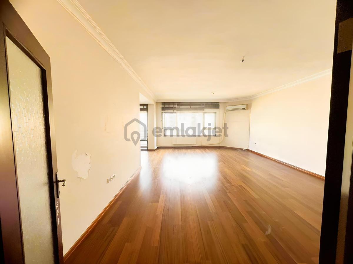Çayyolu Park Cad Rönesans Evleri Asansör Ara Kat 4+1 Satılık - 10