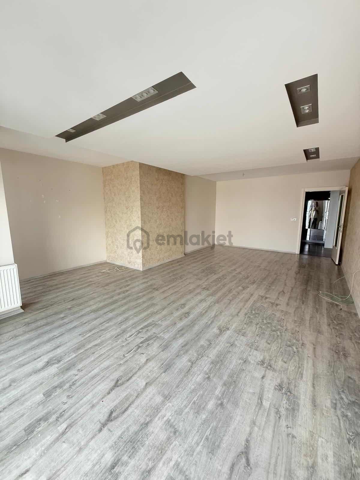 Huzurevlerı Mahallesı Full Donanımlı 4 + 1 Kıralık Daıre - 35