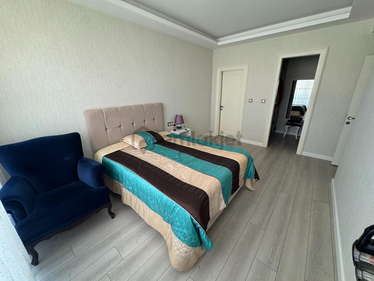 4+1 2 Bloklu Site İçerisinde 7/24 Güvenlikli Kiralık - 26
