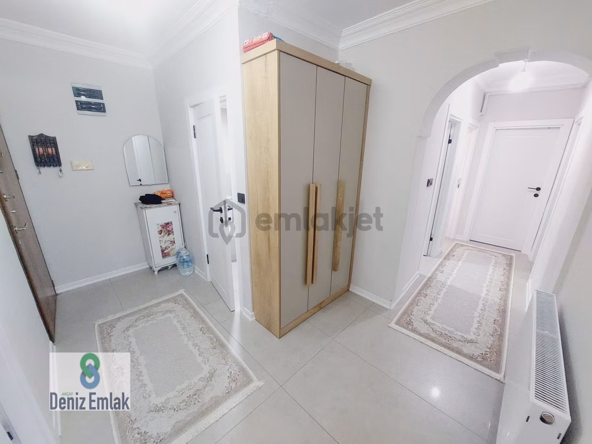 Denizden Akçayda Asansörlü Ebeveynli Masrafsız Satılık 3+1 Daire. - 7