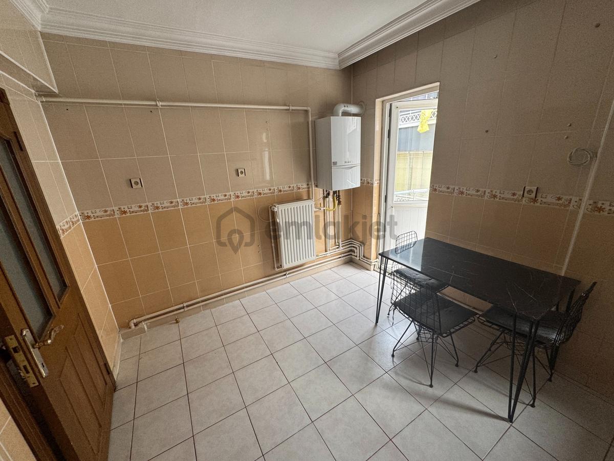 3+1 1.kat Ayvalı Cad Üzeri Bağımsız Salon Ebeveyn Banyolu Kiler - 5