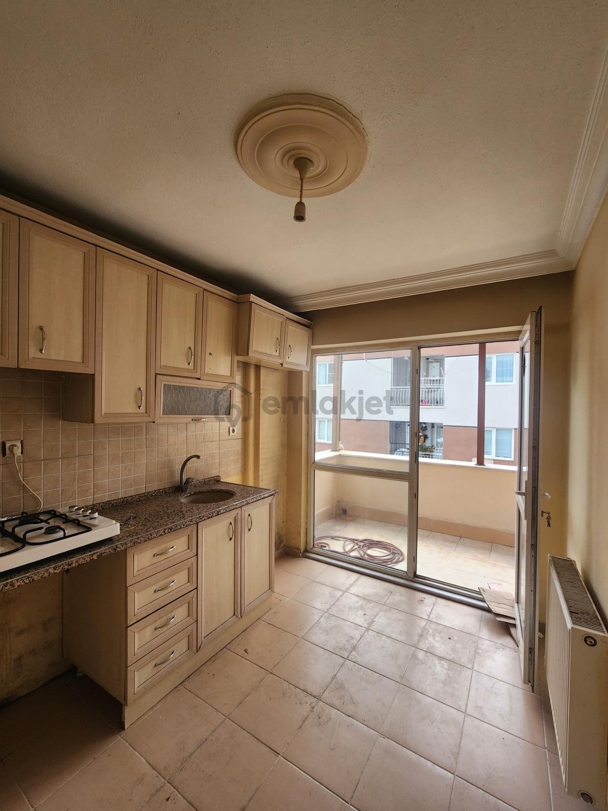 Şehitler Mahallesinde 2+1 Asansörlü Doğalgazlı Kiralık Daire - 15