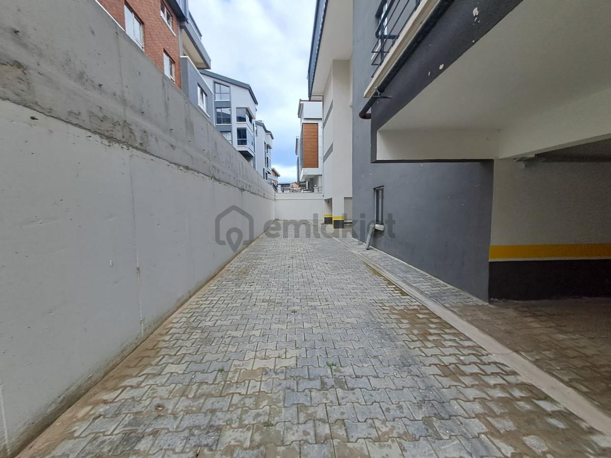 Alaçatı' Dan Bulvara 100 M İskanlı/yerden Isıtma/ferah Daire - 23