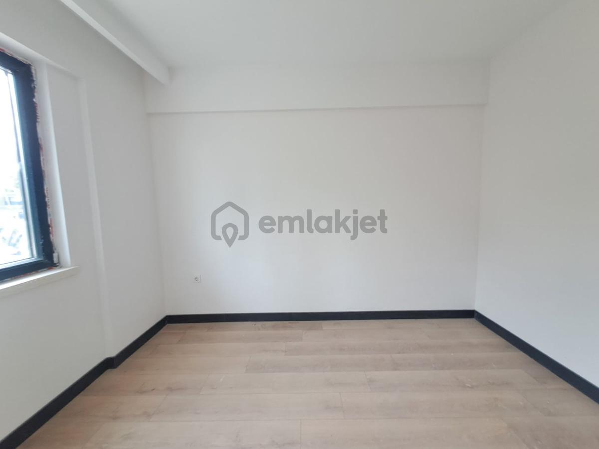 Alaçatı' Dan Bulvara 100 M İskanlı/yerden Isıtma/ferah Daire - 12
