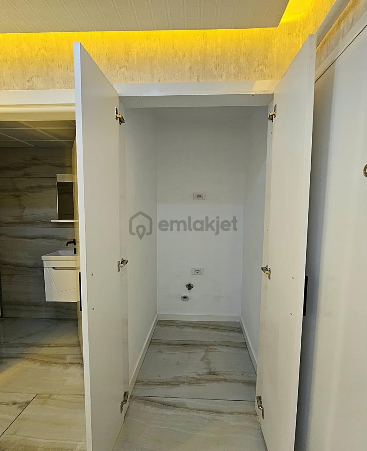 Şehitler Metro Dibi 3+1 Amerikan Mutfak Full Yapılı Satılık - 10