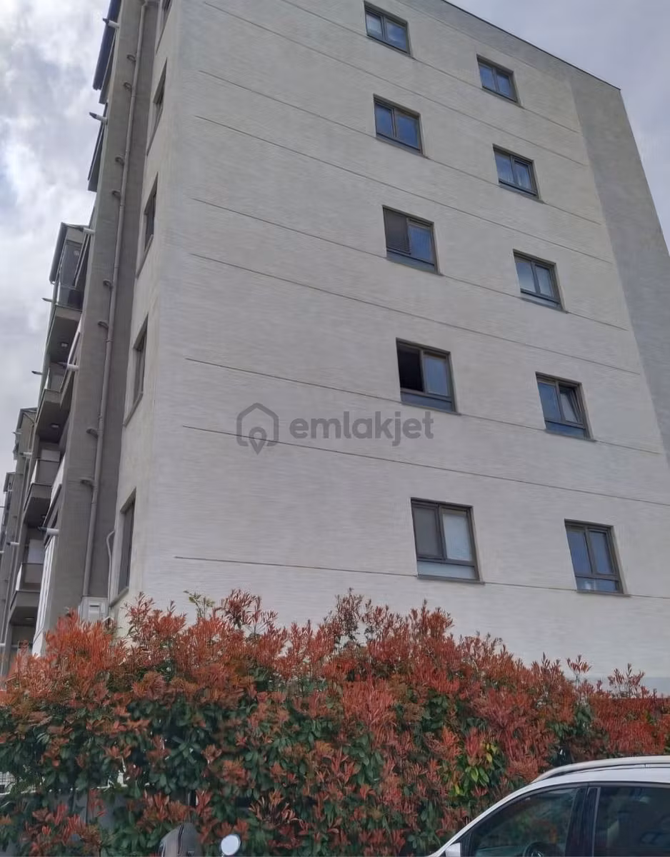 Maka Gardens Sitesinde Kiralık 2+1 Daire - 2
