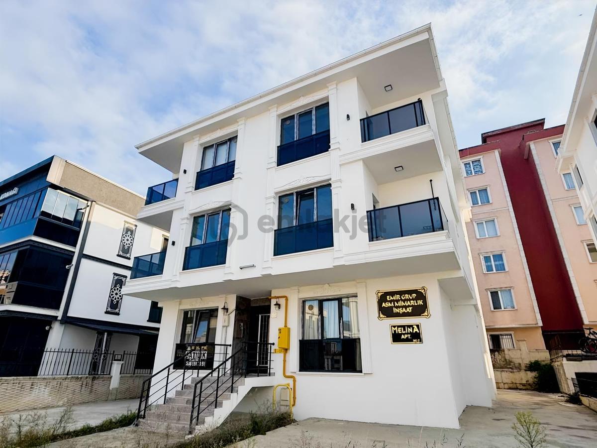 Atakumun Kalbinde Satılık Lüks Eşyalı 1+1 Daire - 14