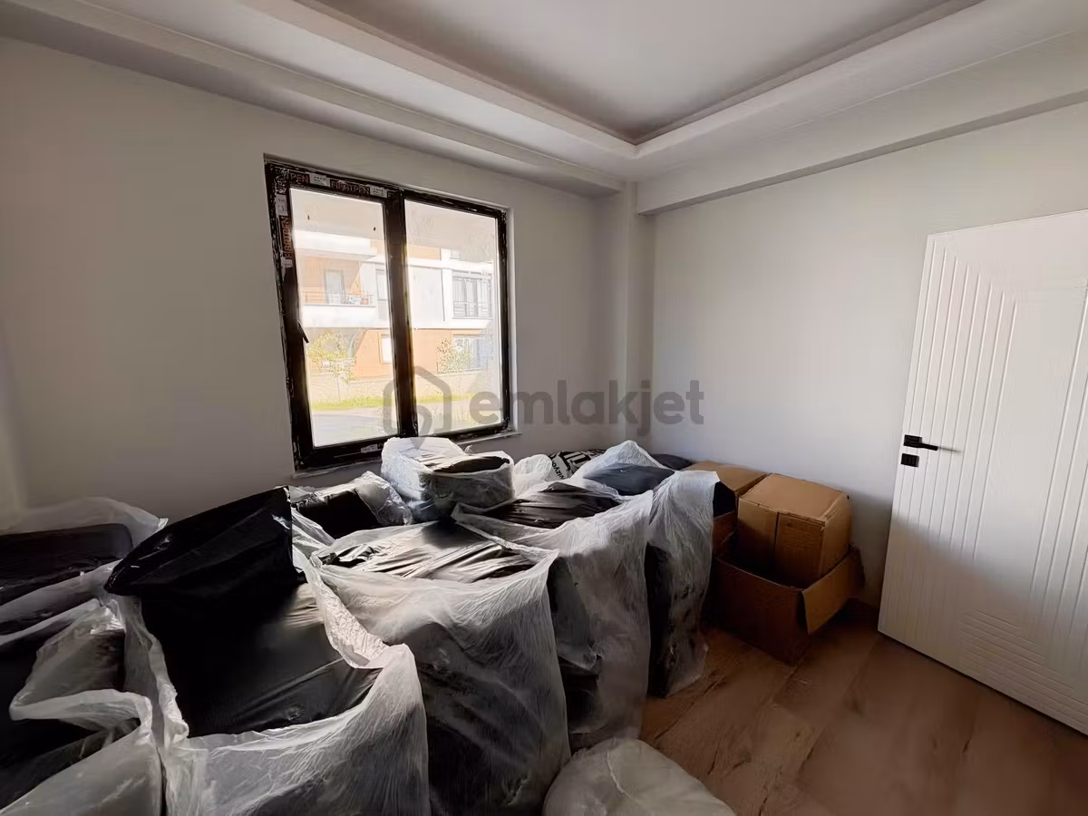 Erlife & Yegden Küçükkolpınarda Satılık Geniş 1+1 Daire - 9