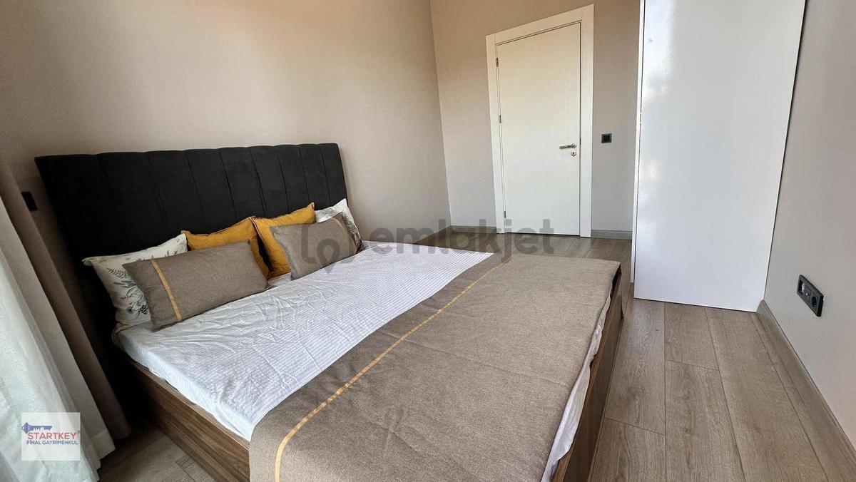 Bornova İkon Tower Baza'da 2 + 1 Lüks Eşyalı Satılık - 28