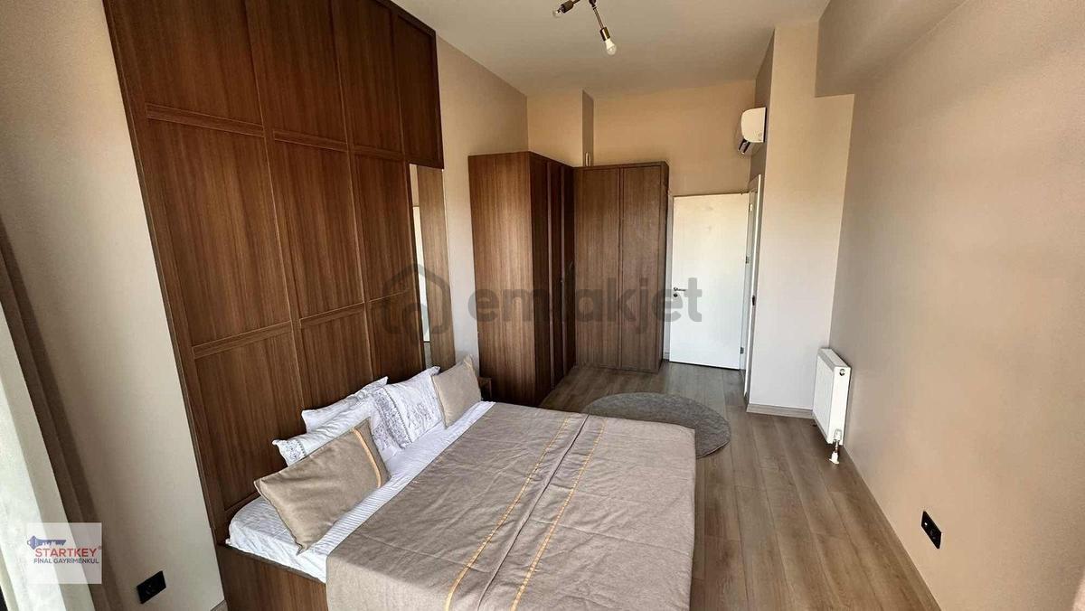 Bornova İkon Tower Baza'da 2 + 1 Lüks Eşyalı Satılık - 24