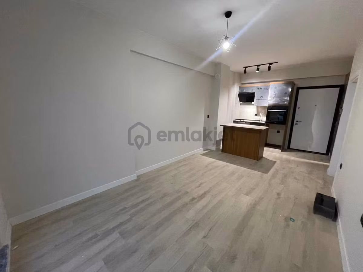 Çorlu Hatip Mahallesi Uysal Glorıada Sıfır 1+1 Daire - 17