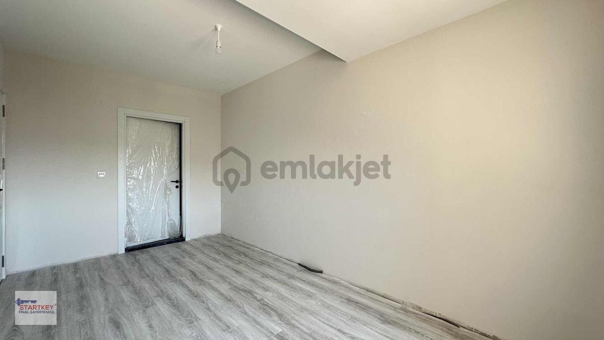 Çiğli Harmandalıda Havuzlu Site'de, 3+1 Çift Cephe Kiralık Daire - 11