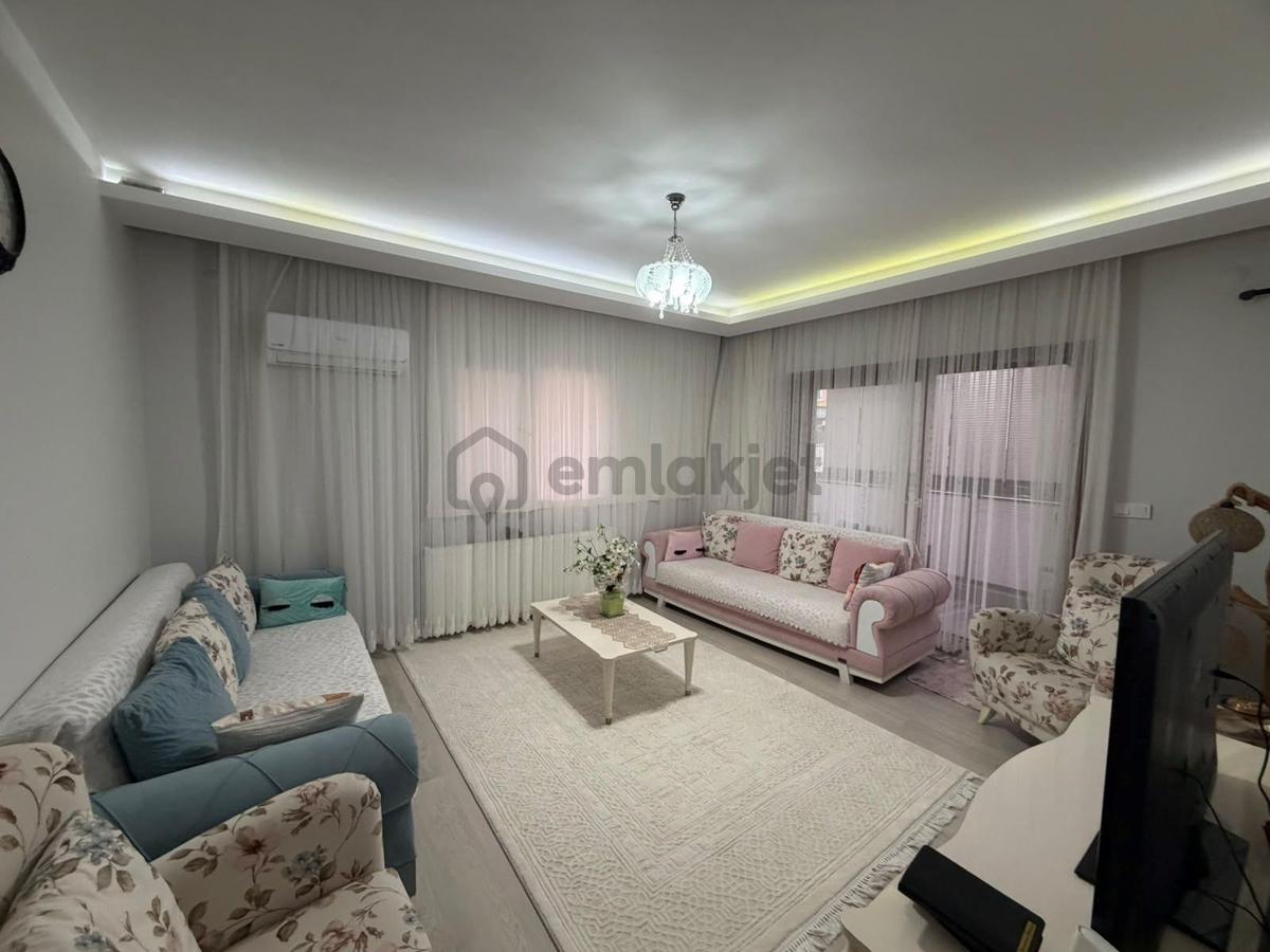 Karşıyaka Latife Hanımda Satılık 2+1 Daire - 11