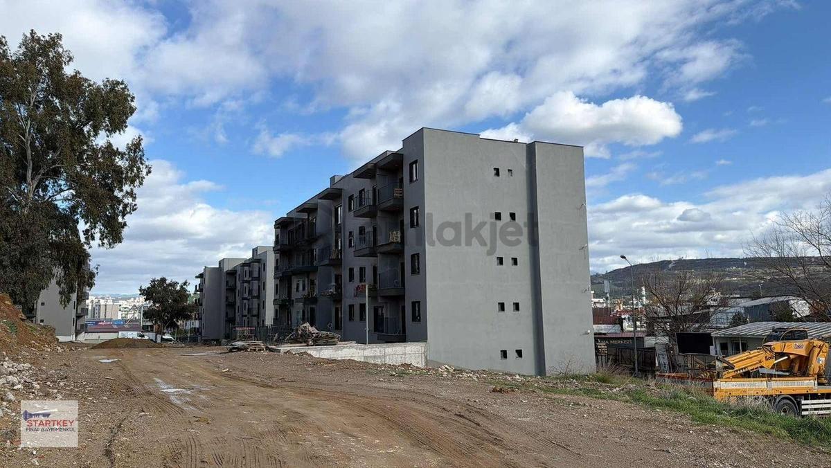 Gaziemir Biva Docs Satılık Peyzaj Konum Satılık 1+1 - 12