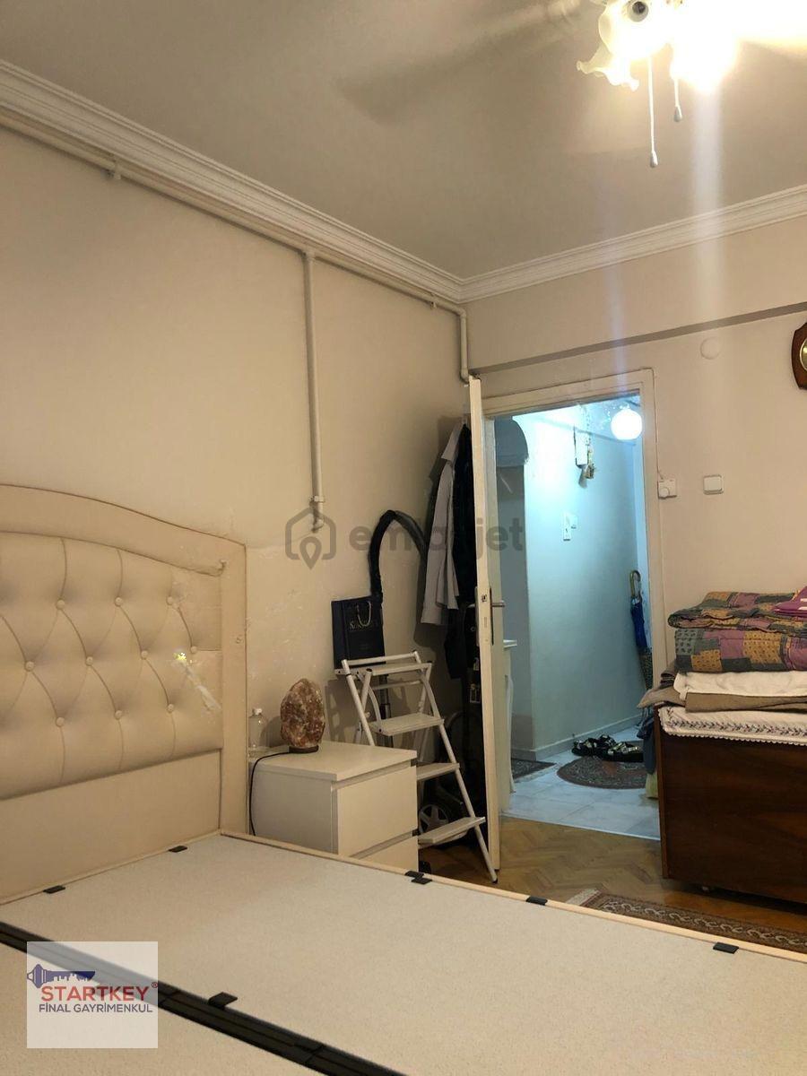 Karşıyaka Rüştü Şardağ Eşyalı Satılık 3+1 Köşe Daire - 23