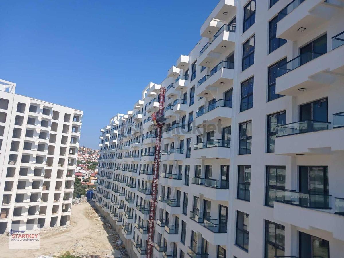 Kuşadası Denize Sıfır Lüks Rezidans Satılık 1+1 - 8