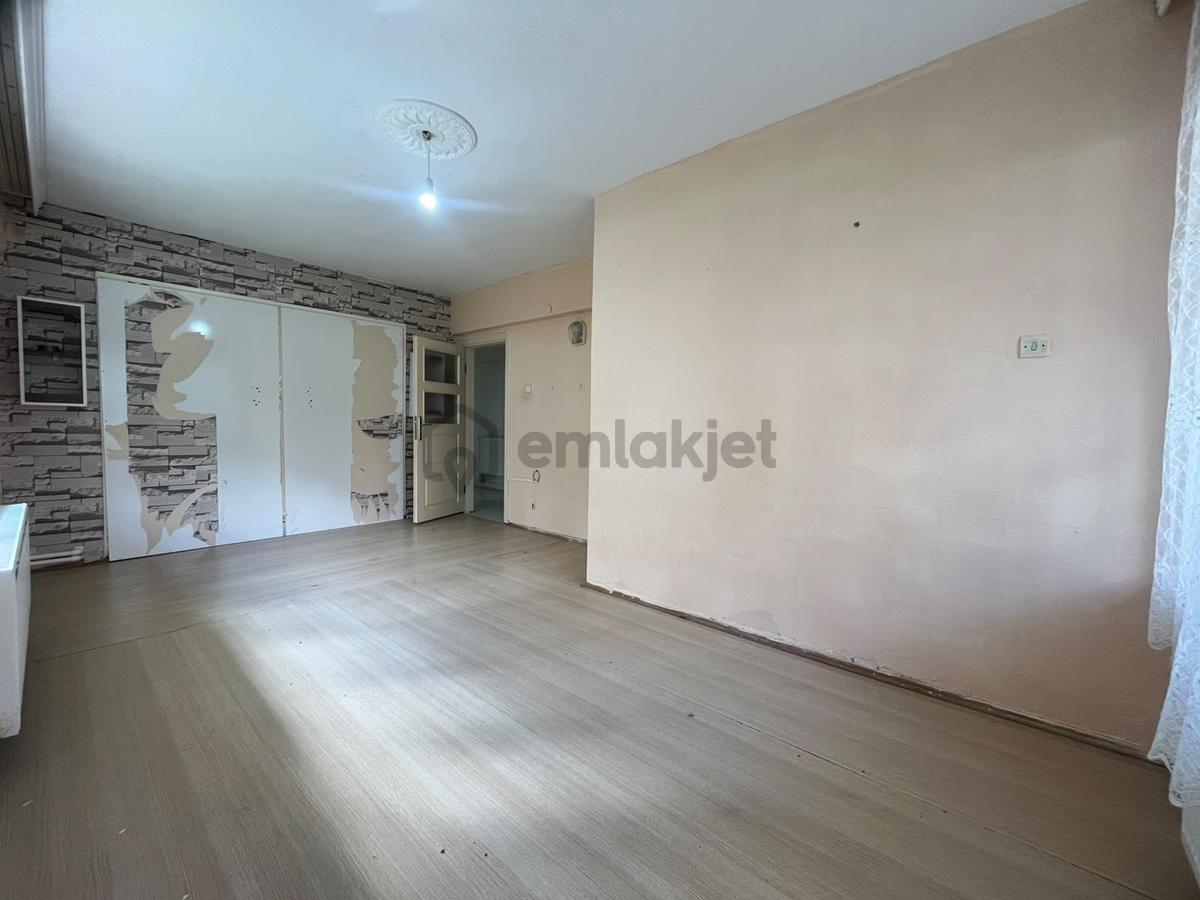 Çarşı Merkezde Kiralık 3+1 Daire - 21
