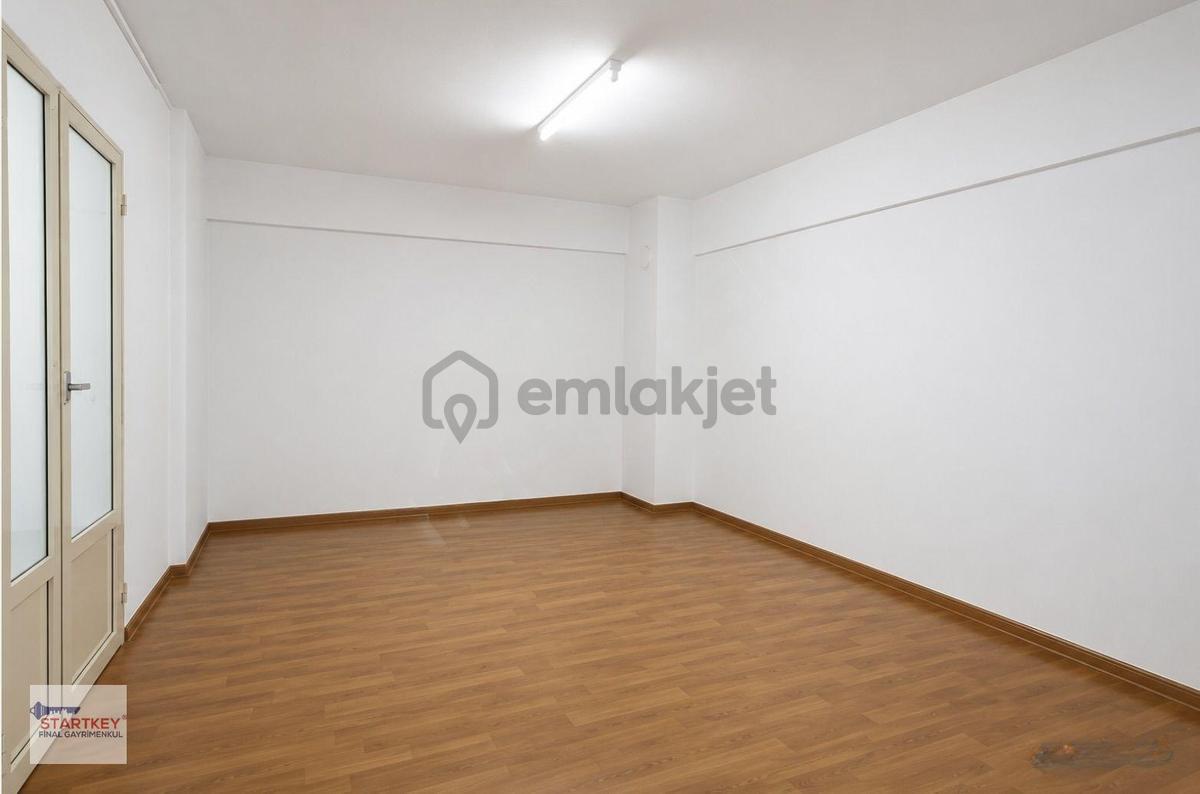 Startkey Final'den Kahramanlar'da Satılık Köşe Çift Cephe Dükkan - 12