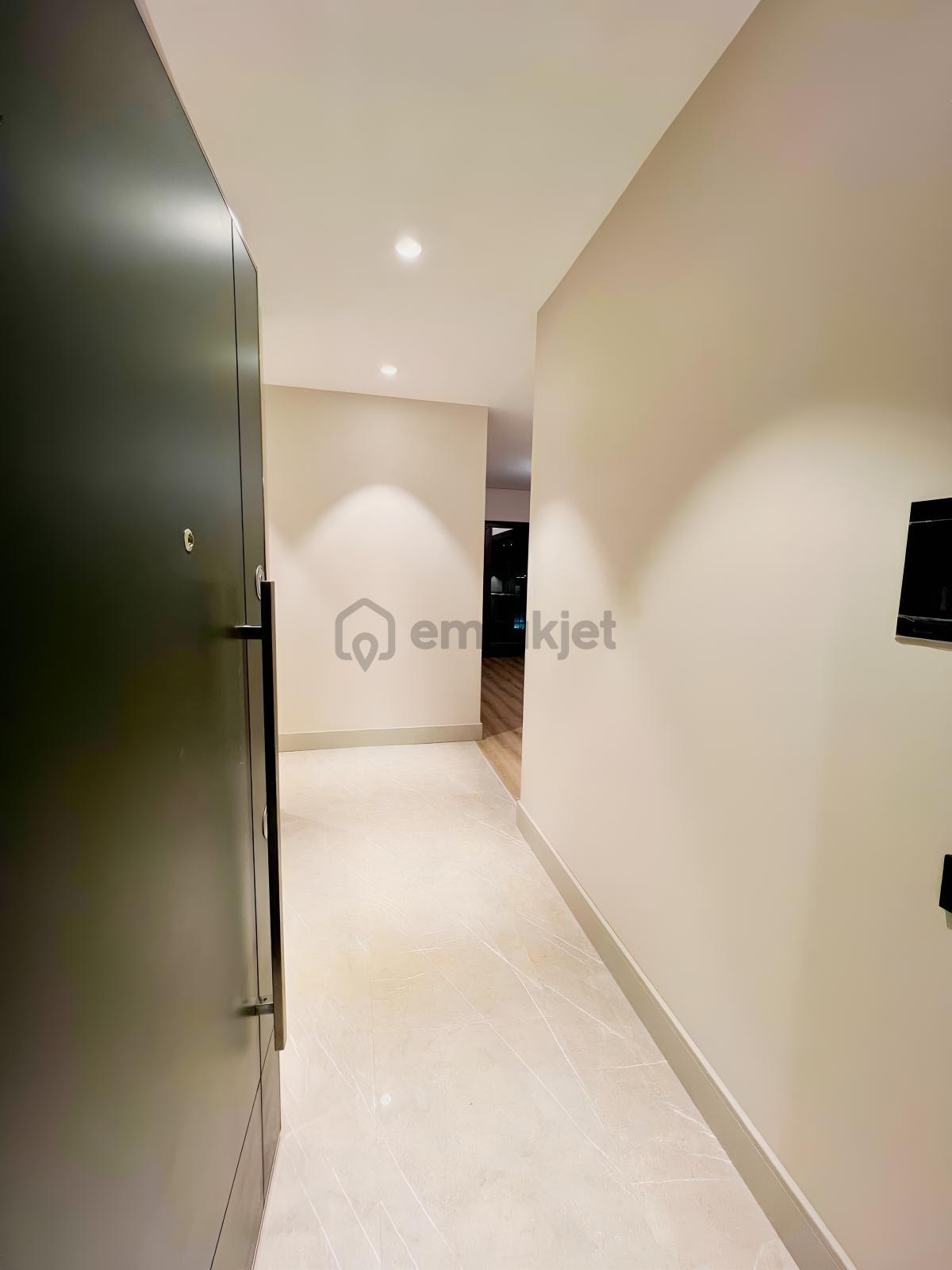 Limonlu Bahçe Konaklarında /şerefiyeli / Güzel Cepheli 2+1 - 22