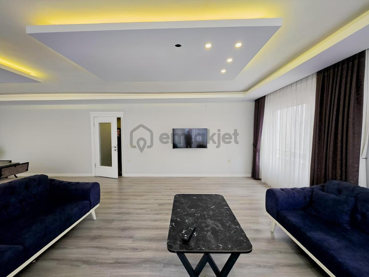 Kızılay Sümer-1 Sk. 4+1 Geniş Ofis Asansörlü Binada - 12