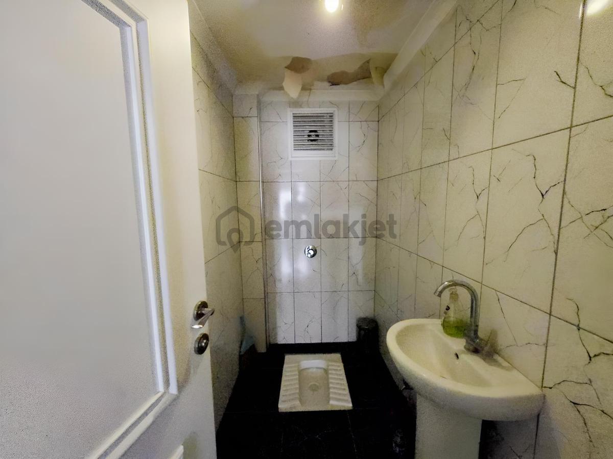 Kızılay Sümer-1 Sk. 4+1 Geniş Ofis Asansörlü Binada - 28