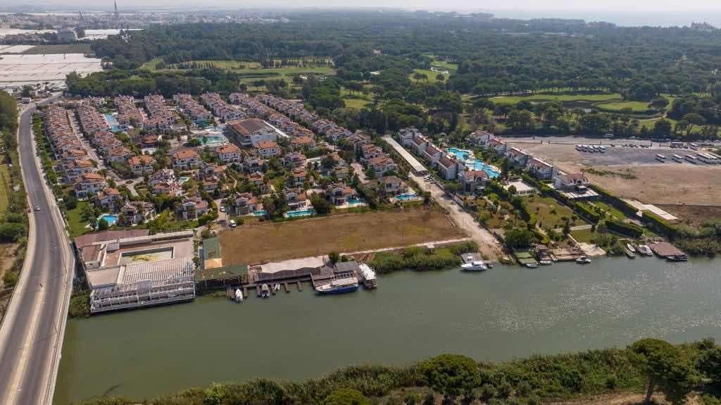 Poınt Invest'ten River Garden'da Müstakil Villa 4+1 - 9