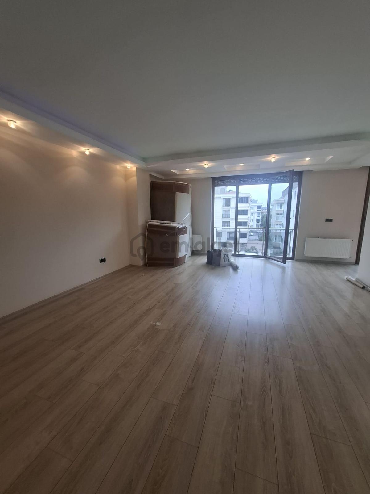 Bahçelievler Piramit Restoran Yakını 3+1 Kiralık Daire - 4
