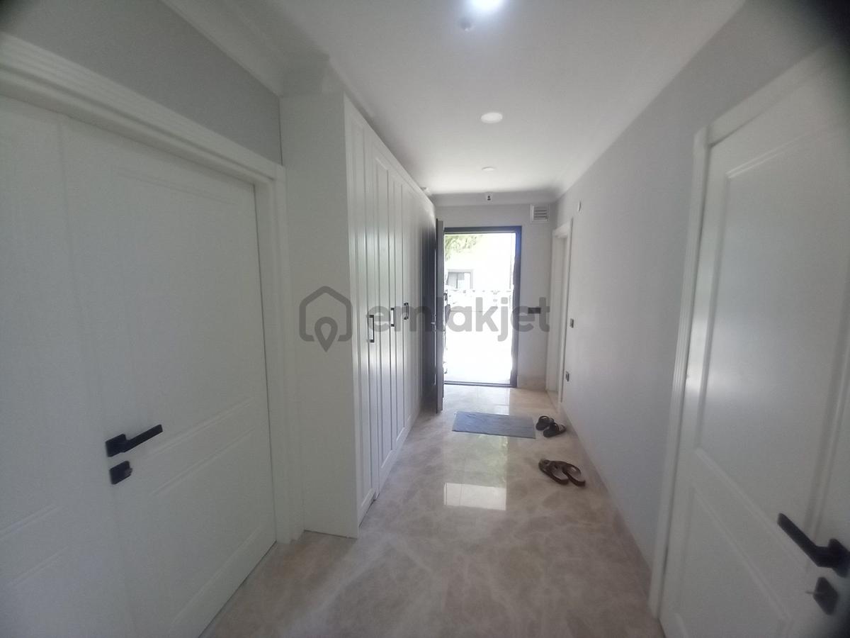 Erlife Yeg Den Çatalçam Da Denize Sıfır Satılık Villa - 28