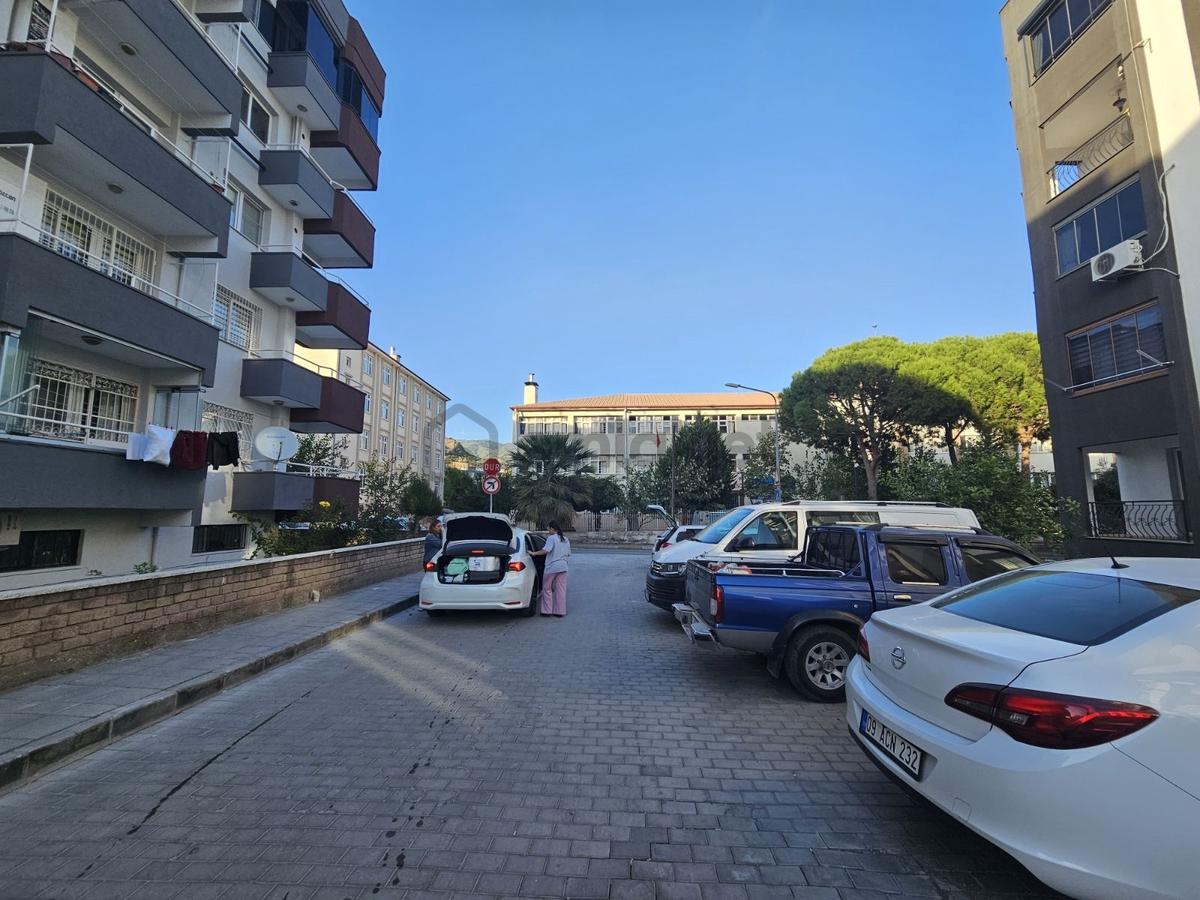 Söke Atatürk Mahallesinde Kiralık 3+1 Daire - 33