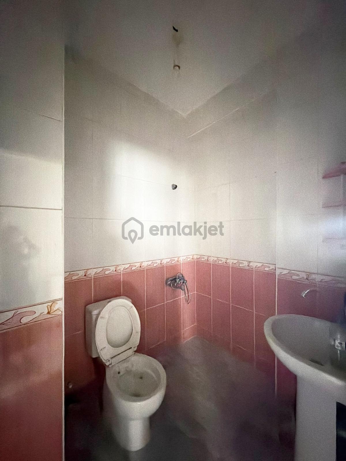 Etimesgut Alsancak Mahallesinde Yüksek Giriş 2+1 Satılık Daire - 12