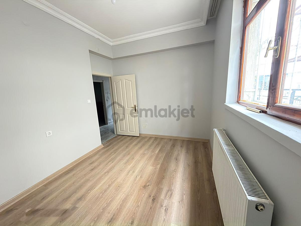 Etimesgut Alsancak Mahallesinde Yüksek Giriş 2+1 Satılık Daire - 10