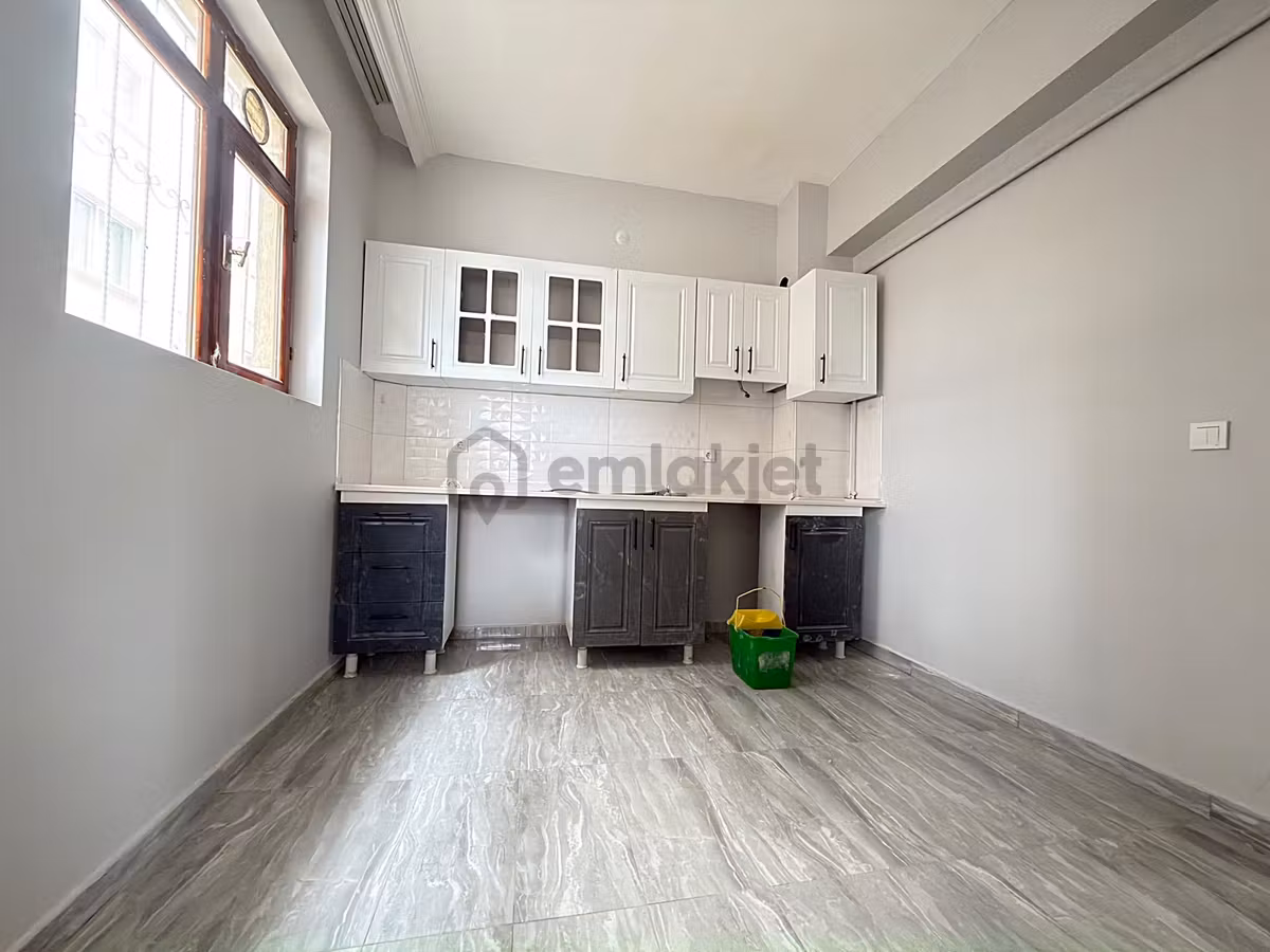 Etimesgut Alsancak Mahallesinde Yüksek Giriş 2+1 Satılık Daire - 2