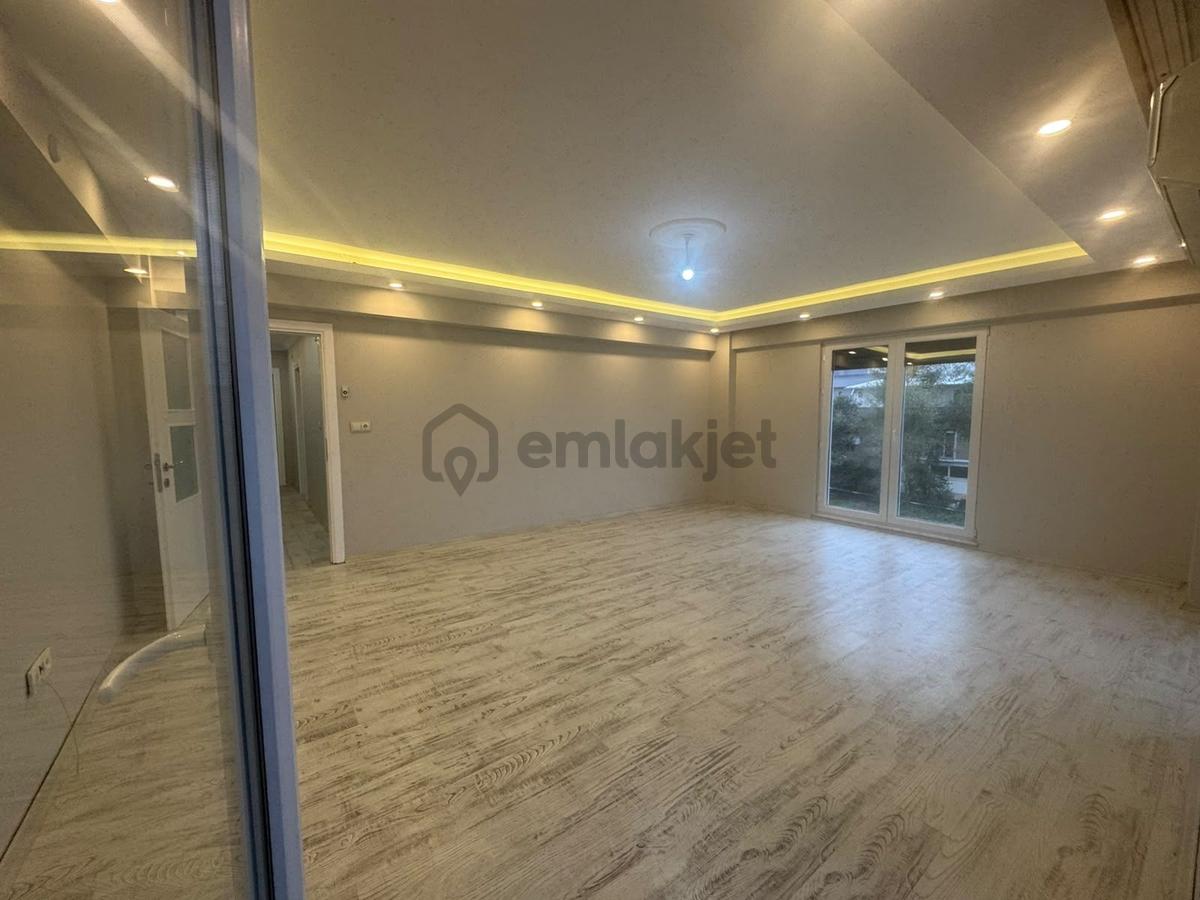 Yeşiltepe'de Krediye Uygun Ebeveyn Banyolu 3+1 Satılık Daire - 14