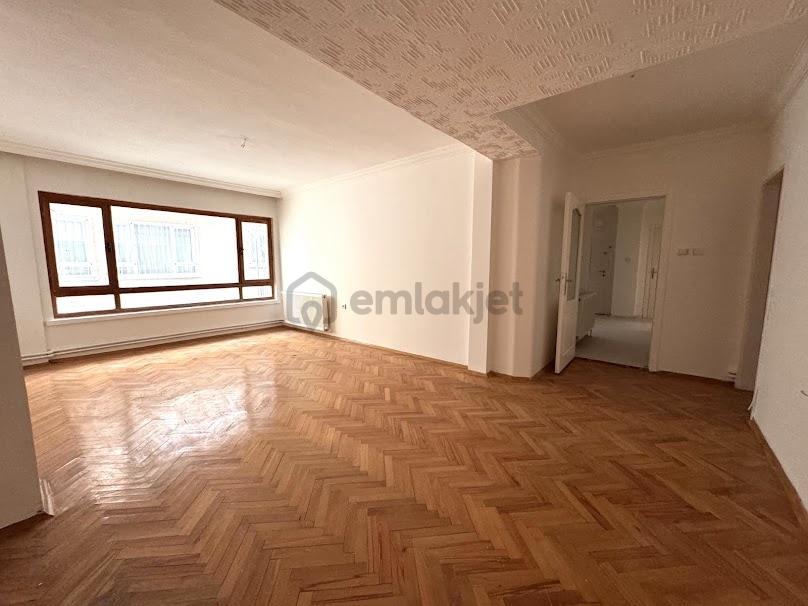 Çankaya Tekman Caddesi Üzerinde Geniş Kiralık 3+1 Daire - 28