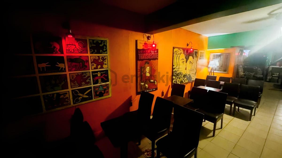 İzmit Barlar Sokağında Konsept Bar | Ruhsatlı, Caddeye Yakın - 28