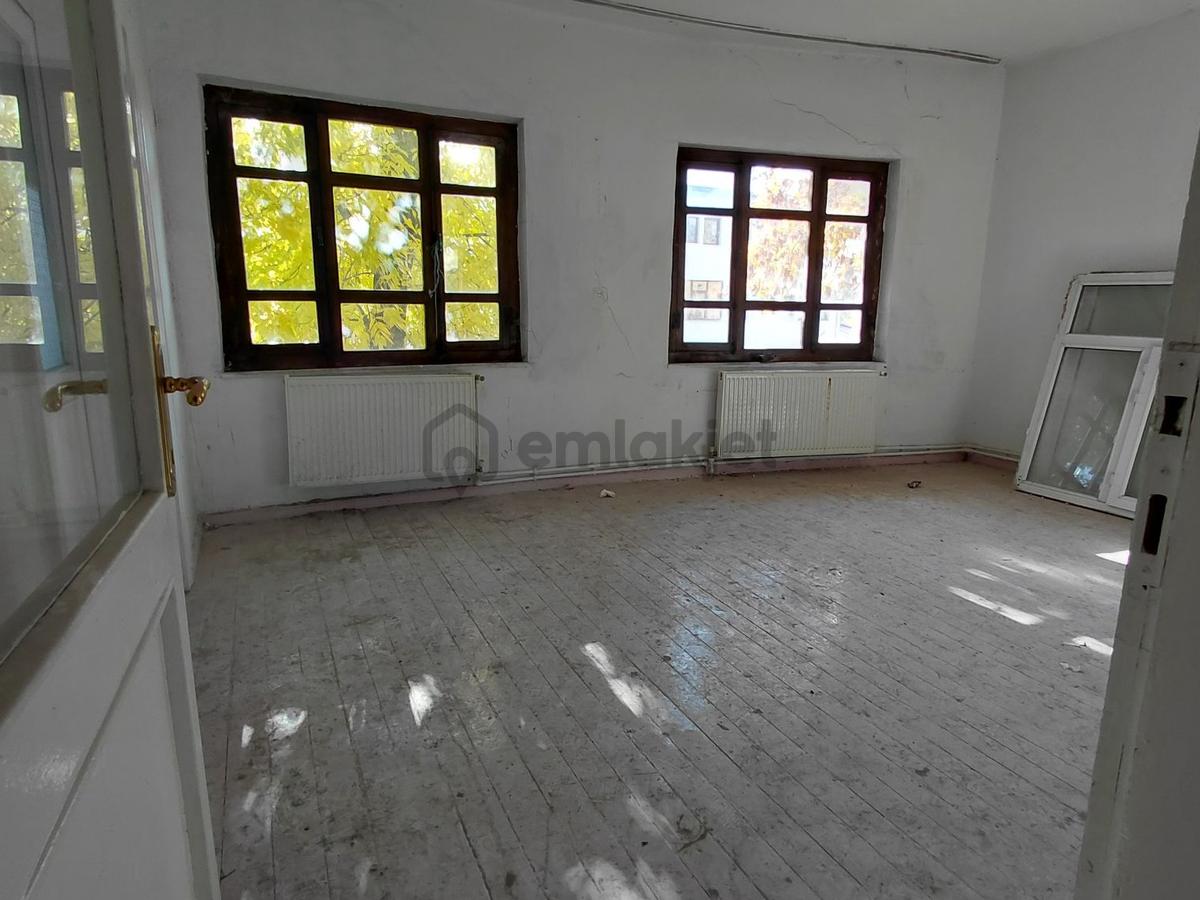 Koç Emlaktan Satılık - 11
