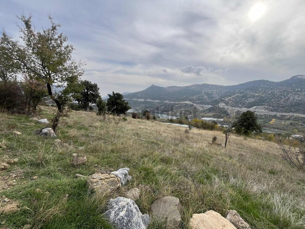 Sorgun'da Baraj Manzaralı 1.050m2 Arsa !! - 8