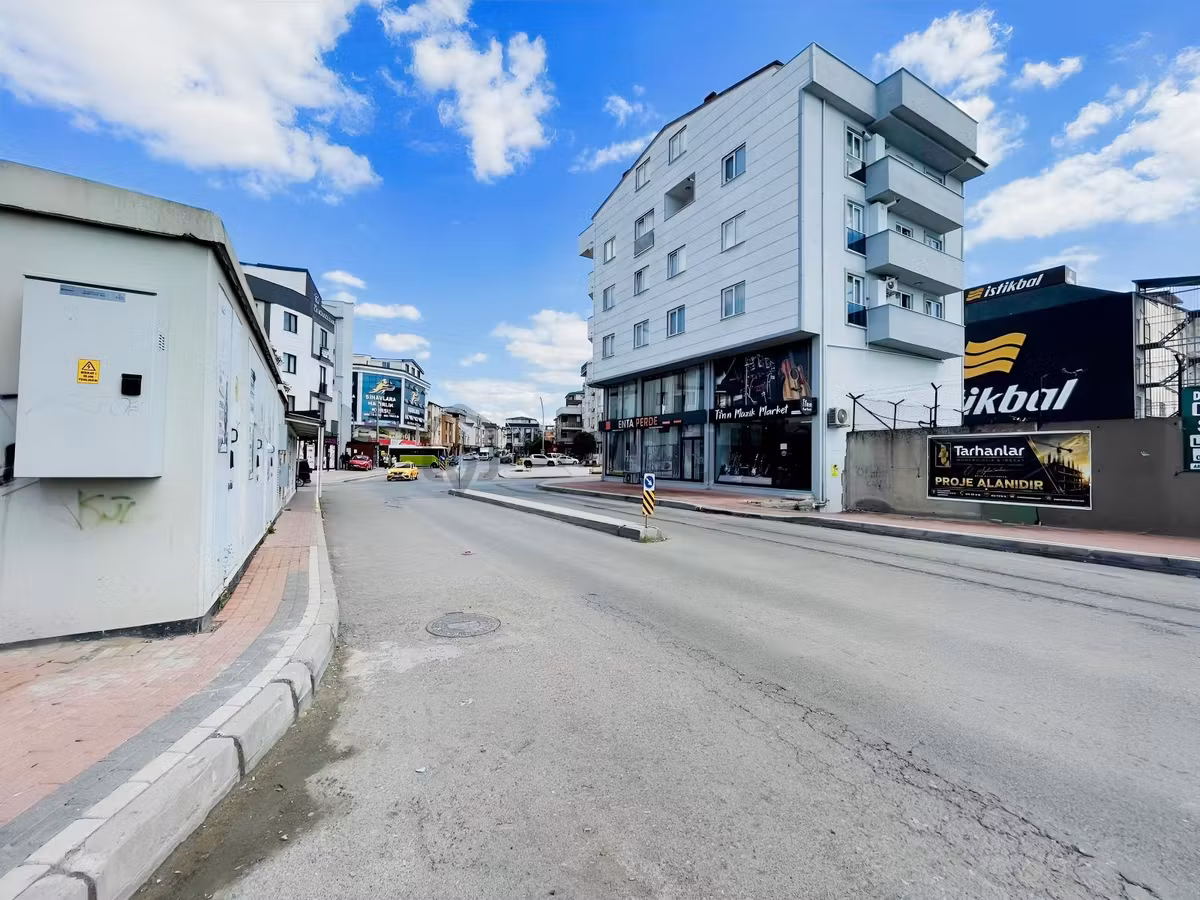 Darıca Kuştepe Caddesı'nde 3 + 1 Denız Manzaralı Asansörlü - 3