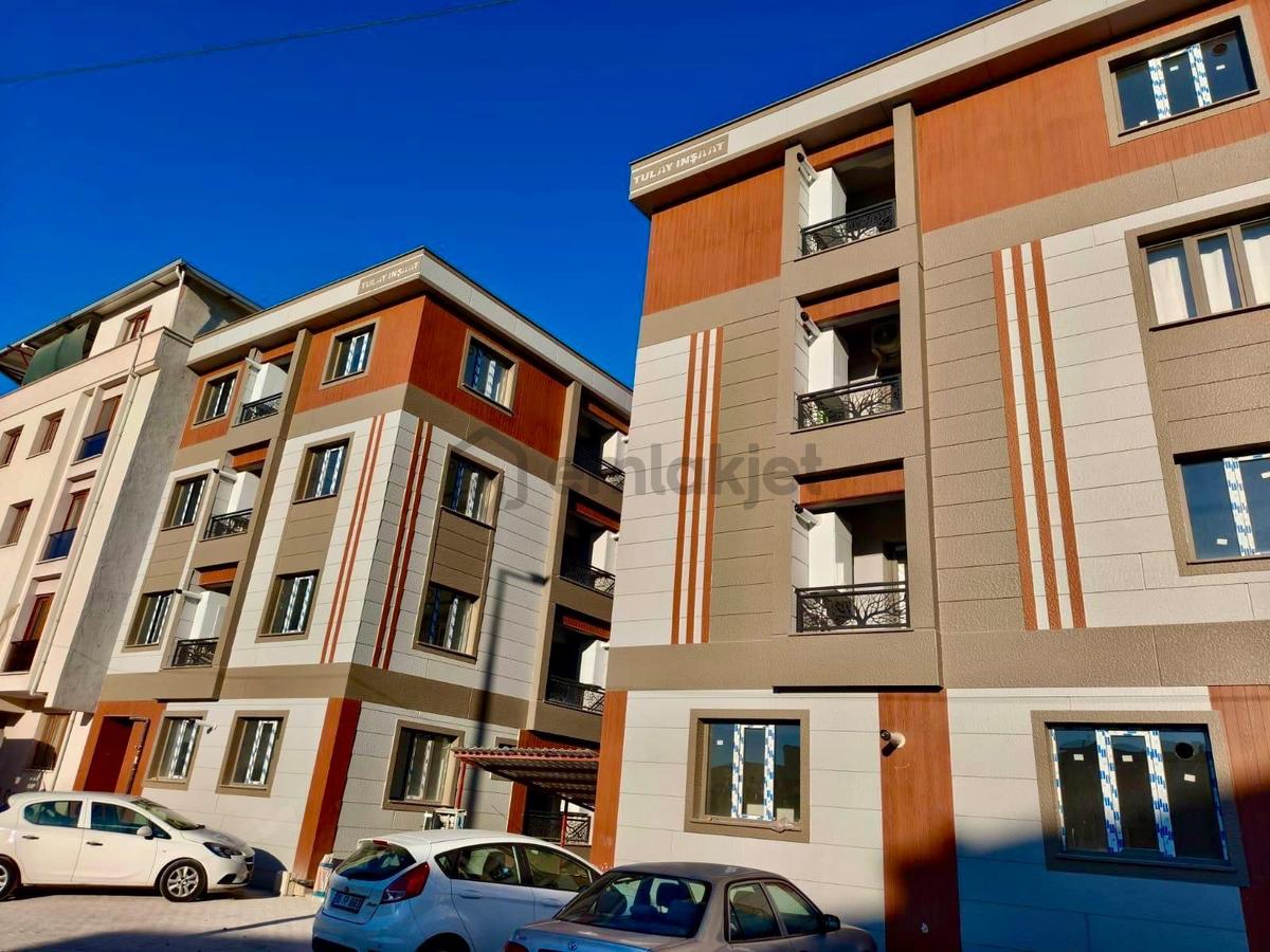Muradiye Merkezde Sıfır Eşyalı Kiralık Daire - 2